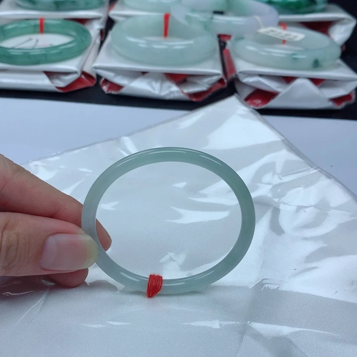 未镶嵌手镯翡翠53圈贵妃手镯