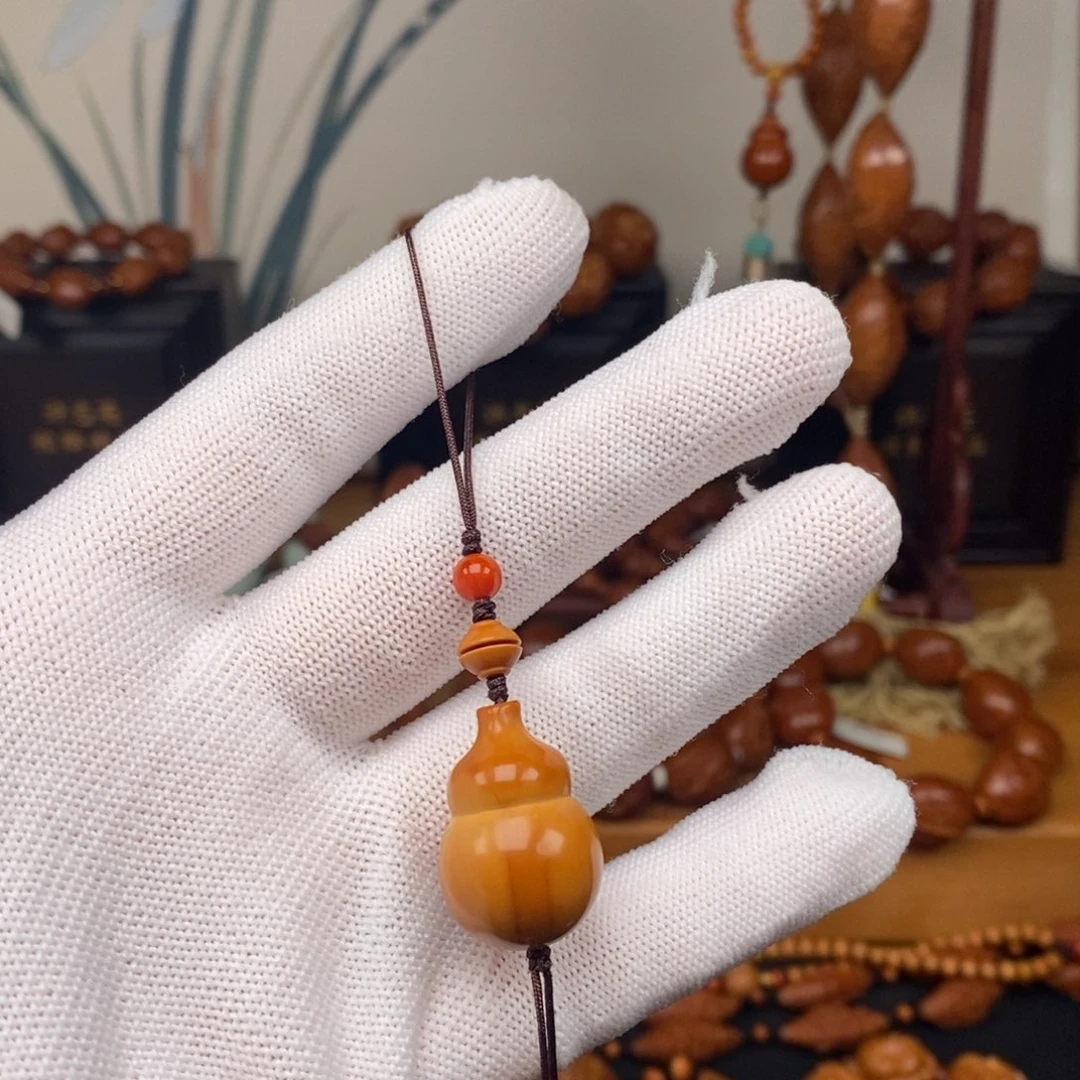 吊坠橄榄核五*珠工作室小葫芦