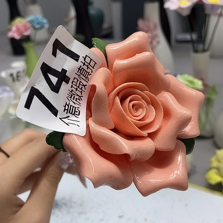 陶瓷纯手工捏花设计