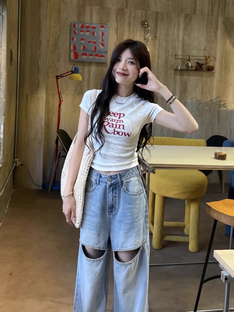 韩系白色字母印花正肩短袖t恤女2025夏季甜辣妹气质修身短款上衣