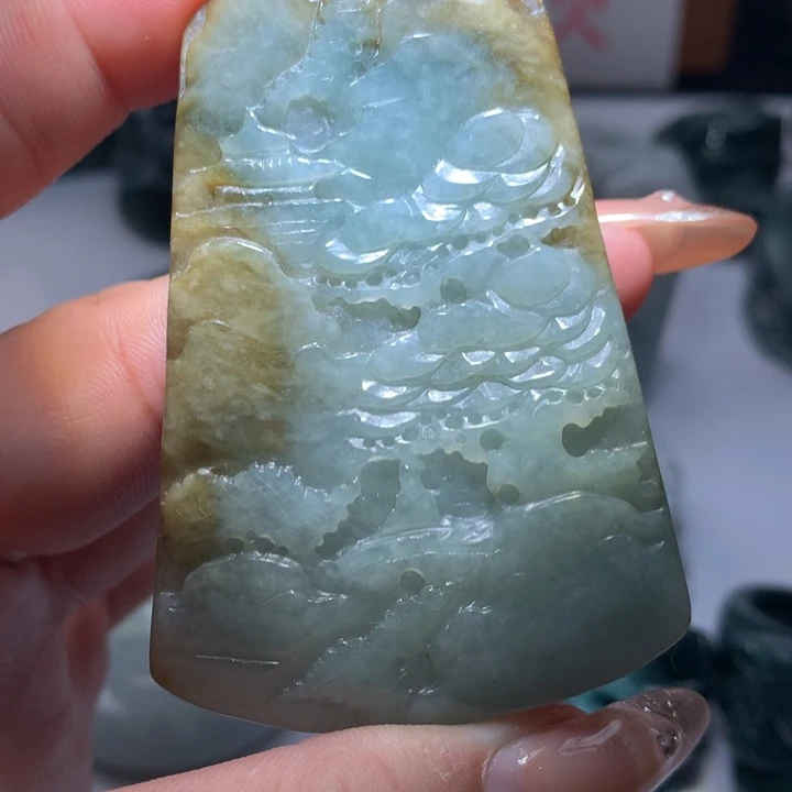 翡翠未镶嵌颈饰保真天然A货翡翠