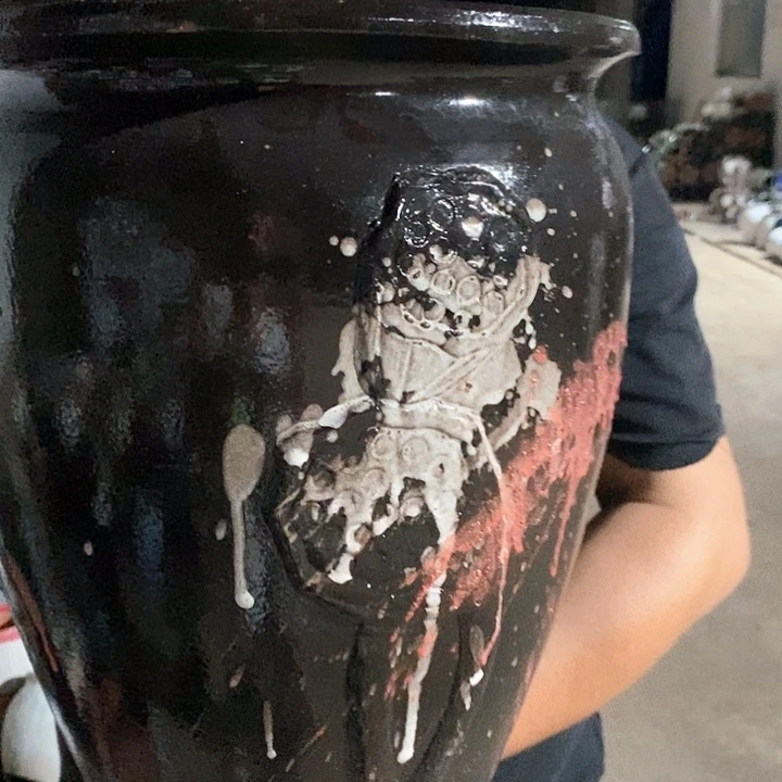 紫砂花盆口28高38瑕疵