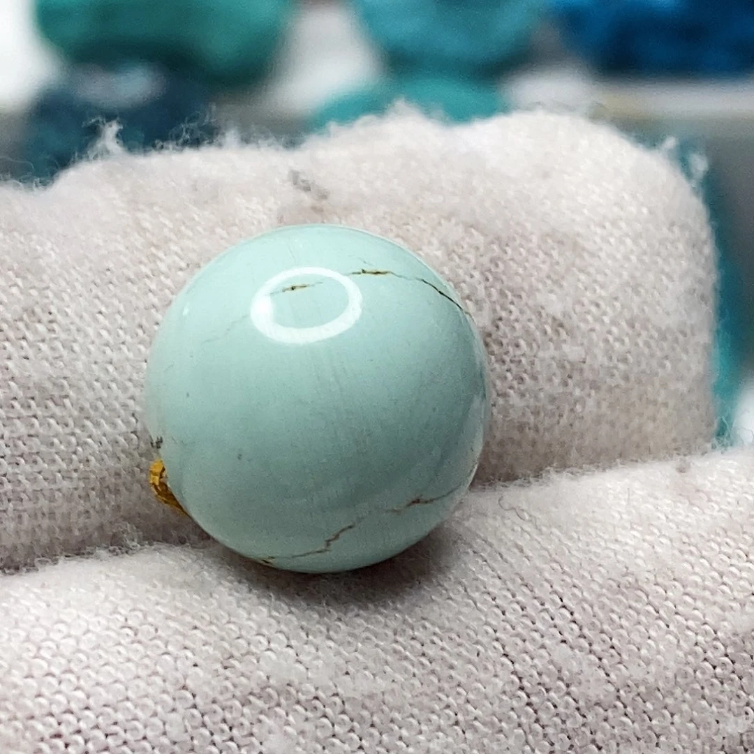 绿松石未镶嵌天然原矿 地大质检13.3mm