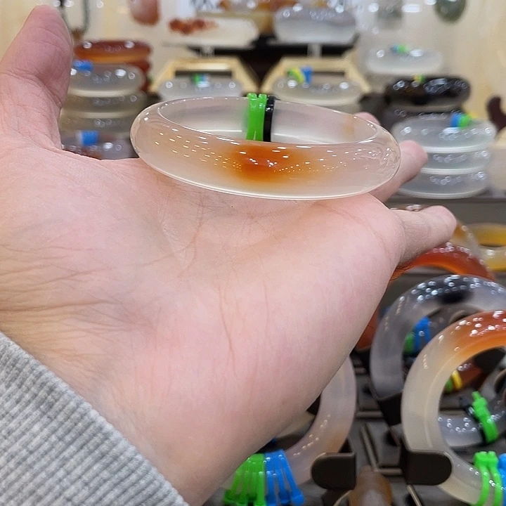 玛瑙/玉髓未镶嵌手镯16