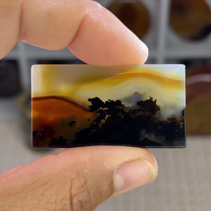 玛瑙/玉髓颈饰未镶嵌