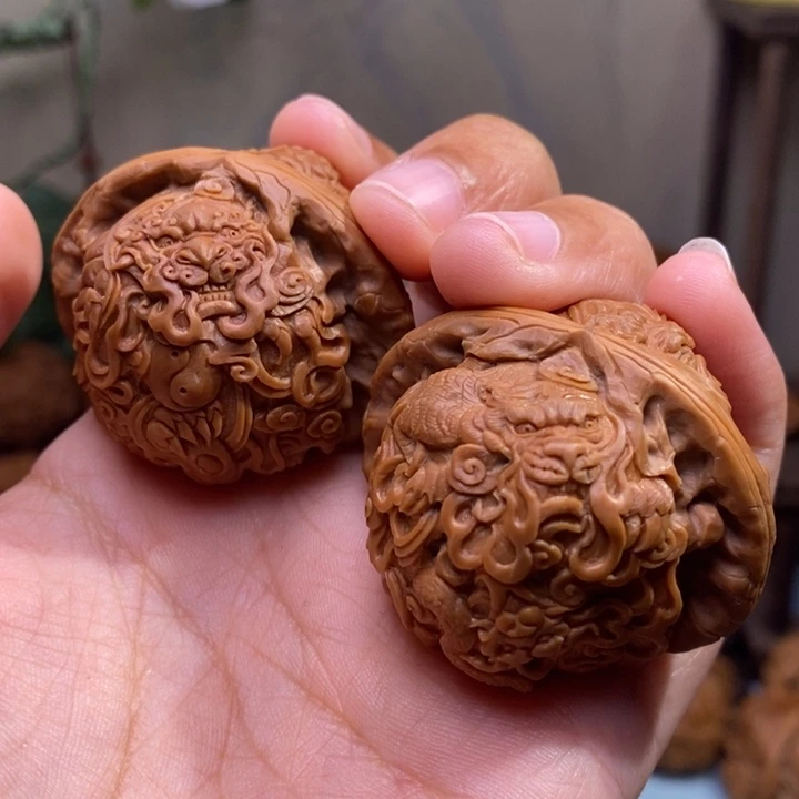 【闪购商品】核桃手串/手链好*A狮虎兽