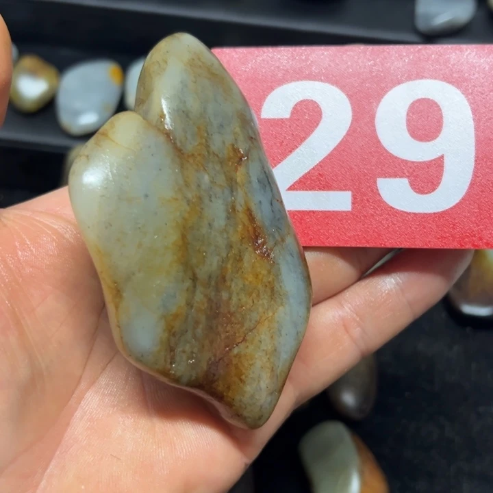 和田玉（糖玉）未镶嵌挂件