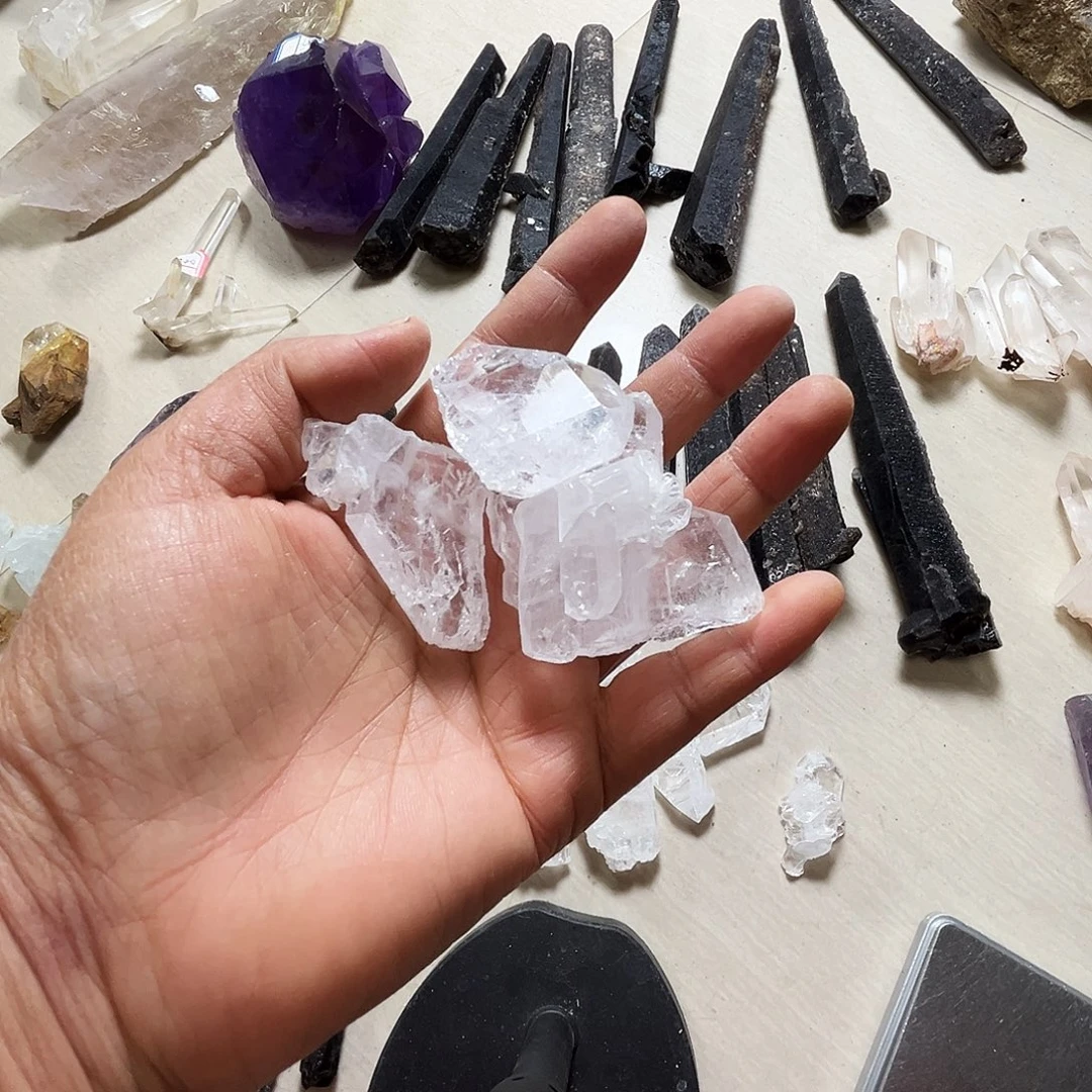 寿****烟晶未镶嵌珠宝半成品