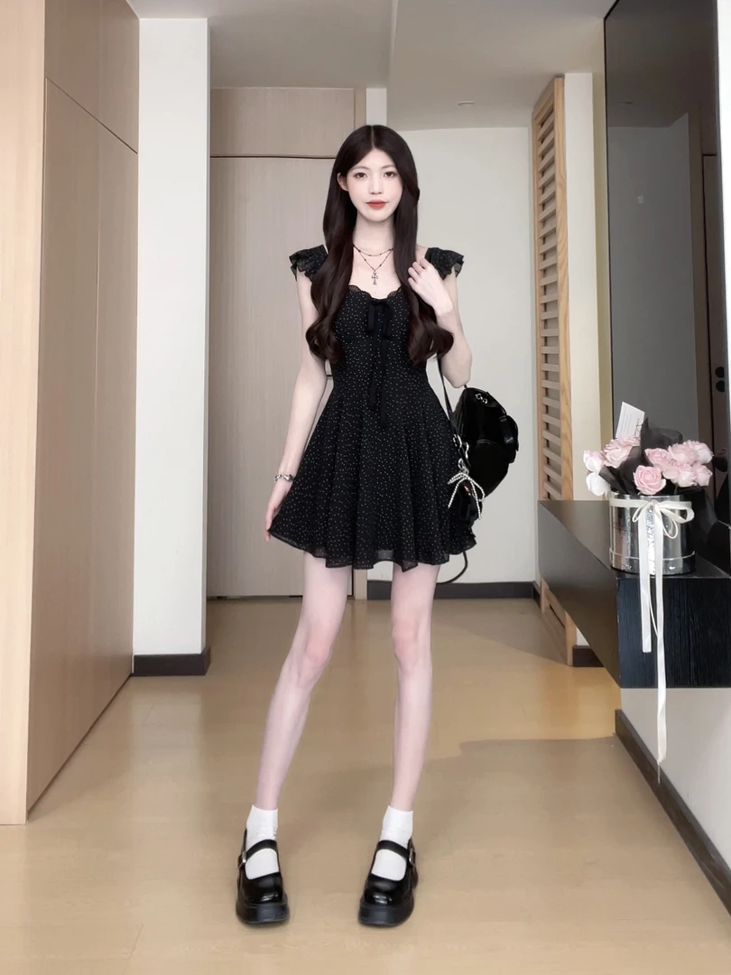 清仓2纯欲黑色波点短款连衣裙设计感时尚吊带连衣裙B251Q0636
