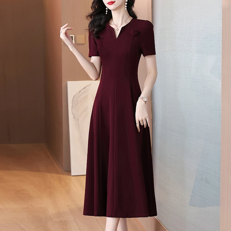 2025夏季新款紫红色连衣裙女新款短袖气质收腰显瘦减龄连衣裙