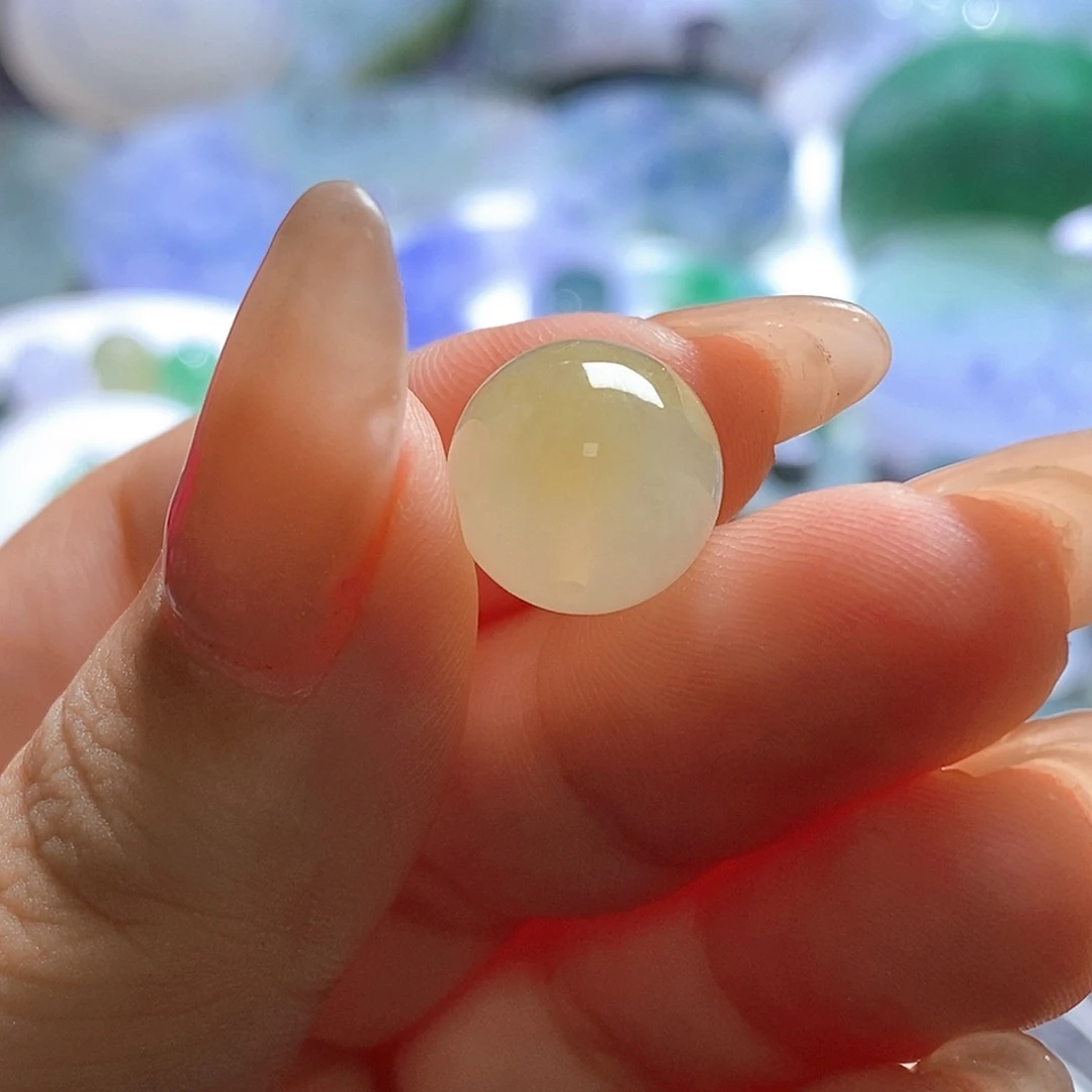 定制翡翠未镶嵌福利卡12.5珠子