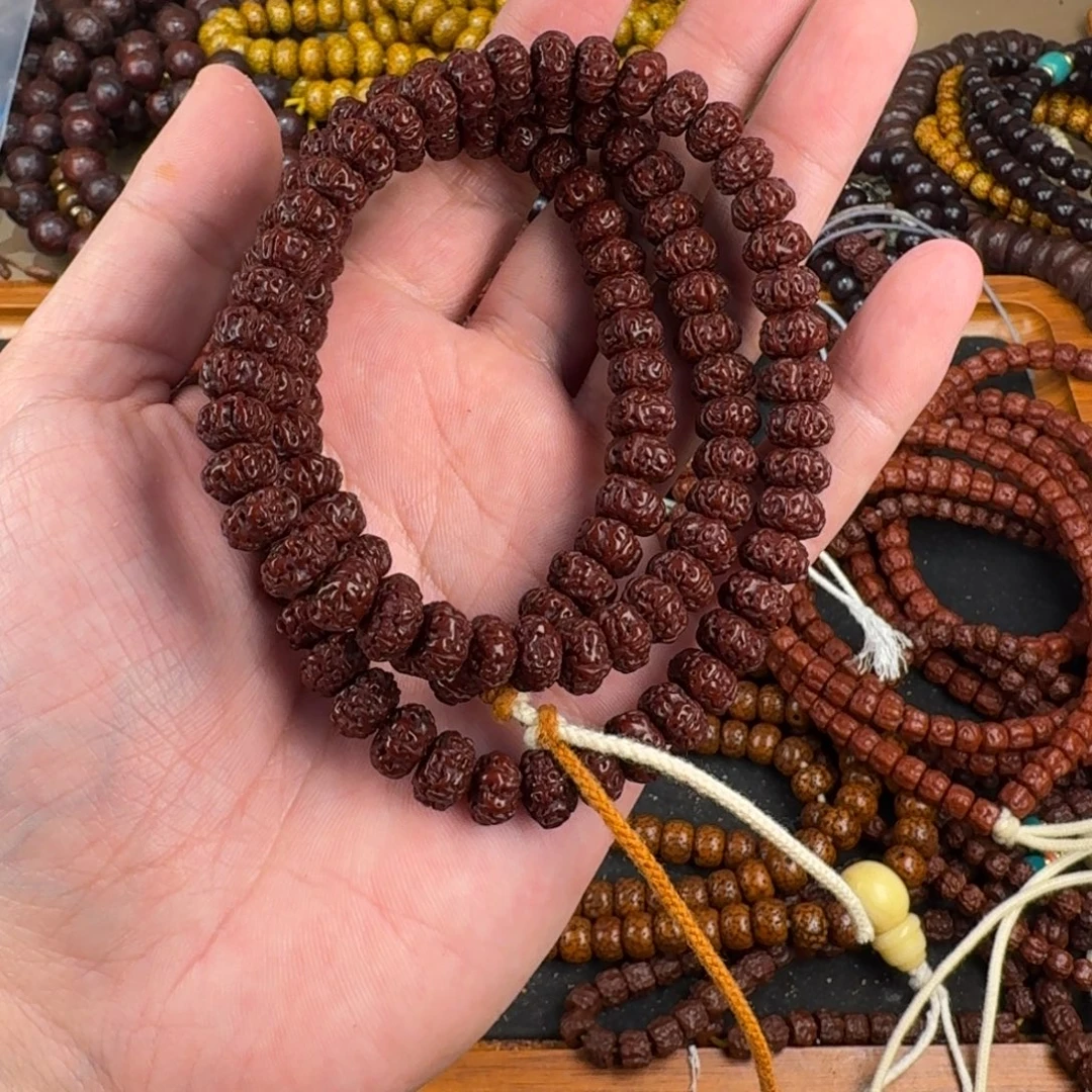 庞***师金刚菩提手串图健健康康