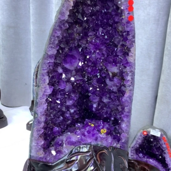 紫晶未镶嵌大型摆件（非配饰）