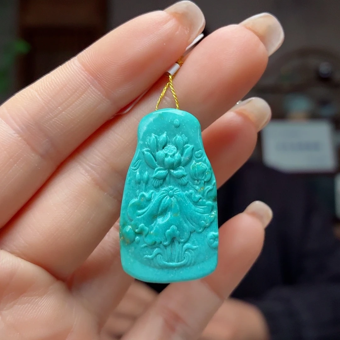 绿松石未镶嵌珠宝奇石