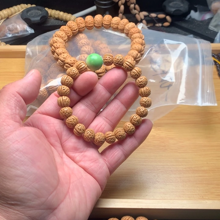 一***顺文玩核桃吊坠野生精品小核桃散籽