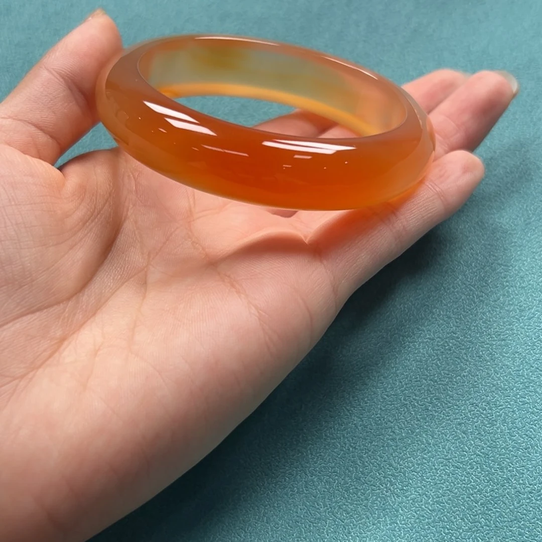 手镯玛瑙/玉髓未镶嵌