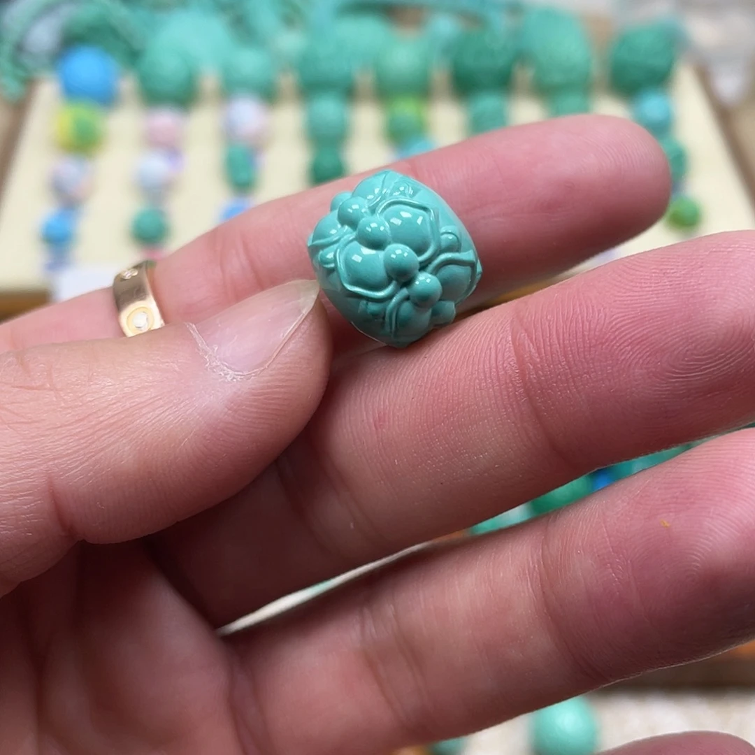 手工雕刻配饰尺寸15