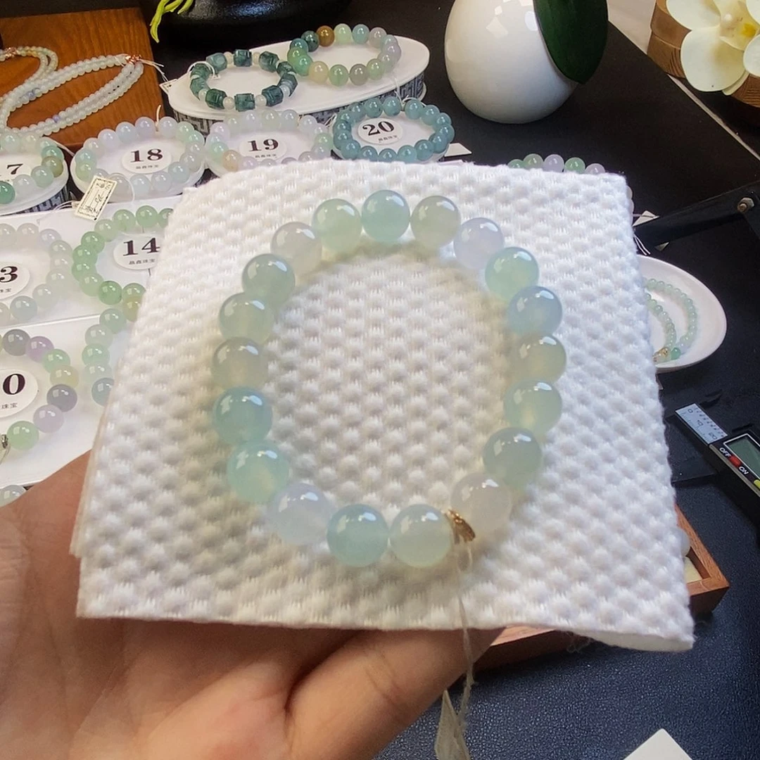 定制翡翠未镶嵌翡翠卡10