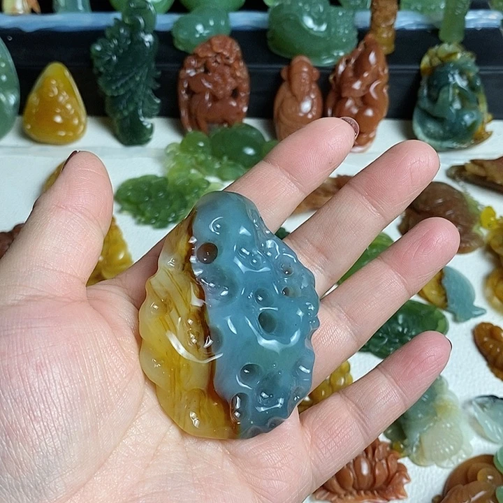 未镶嵌蛇纹石玉颈饰喵*恙