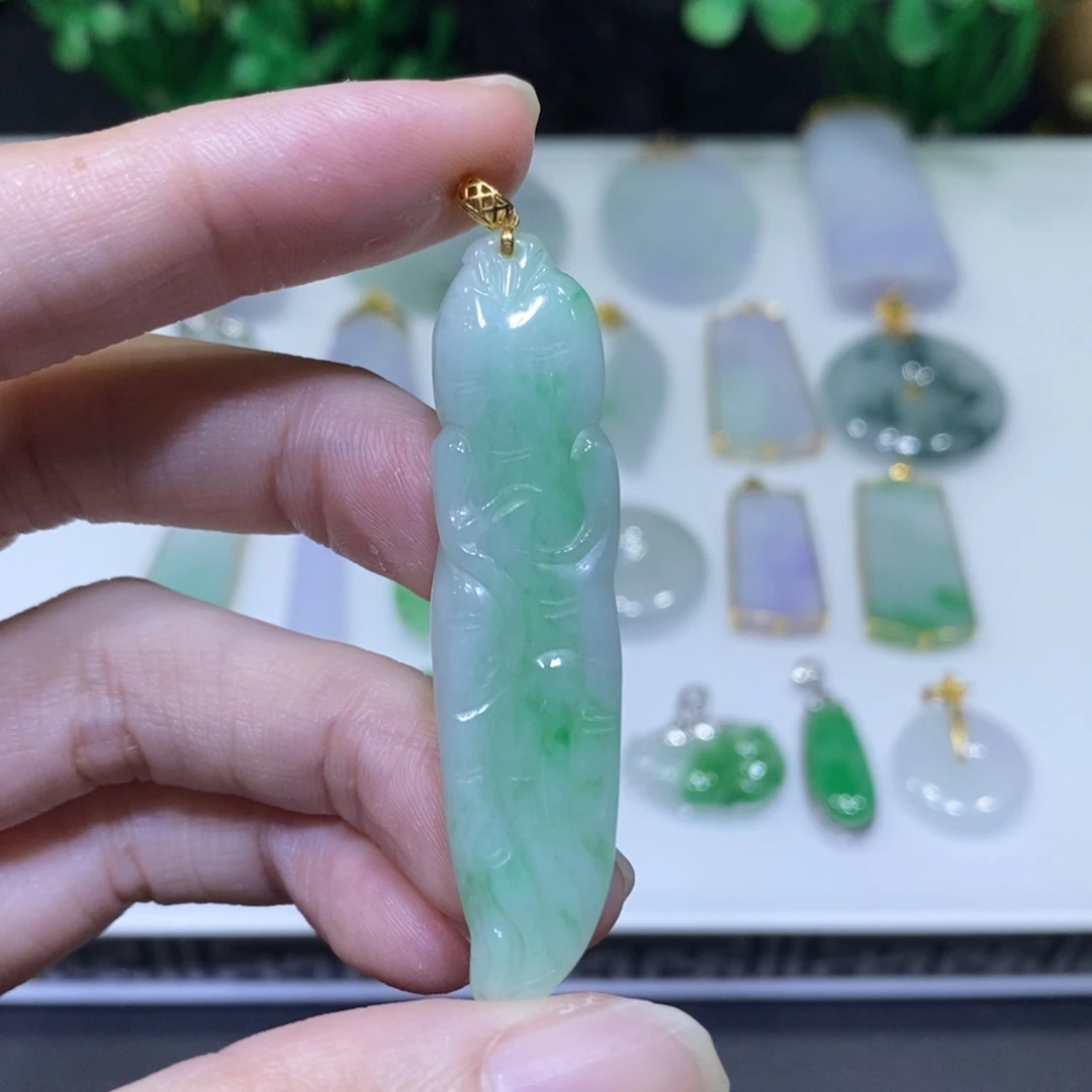 翡翠18K金镶嵌吊坠(不含链)