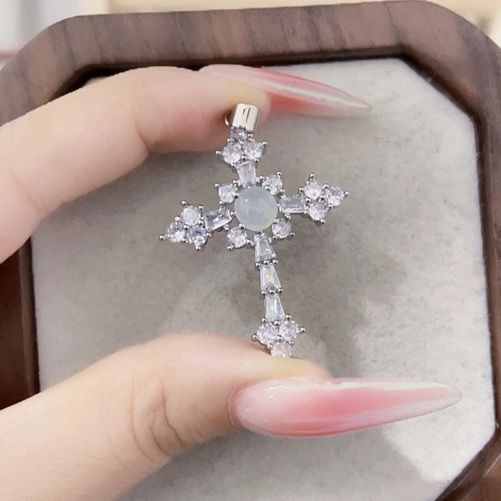 翡翠未镶嵌颈饰天然翡翠Ａ货