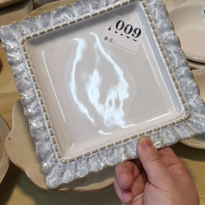 瓷片微瑕烟兰方盘两个一组