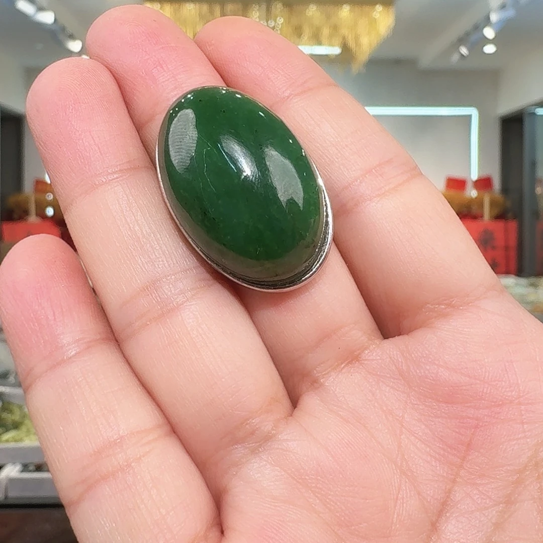 和田玉未镶嵌戒指