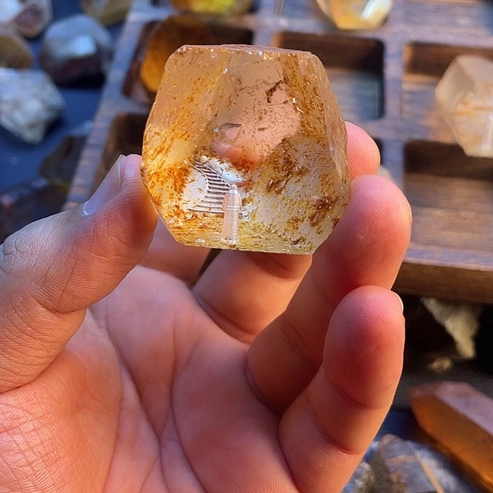 未镶嵌珠宝半成品水晶