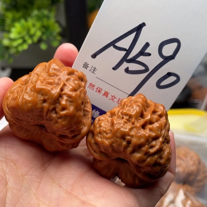 桃核把件文玩核桃