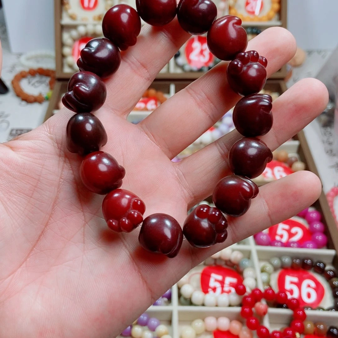 白玉菩提吊坠康*康20元到手了