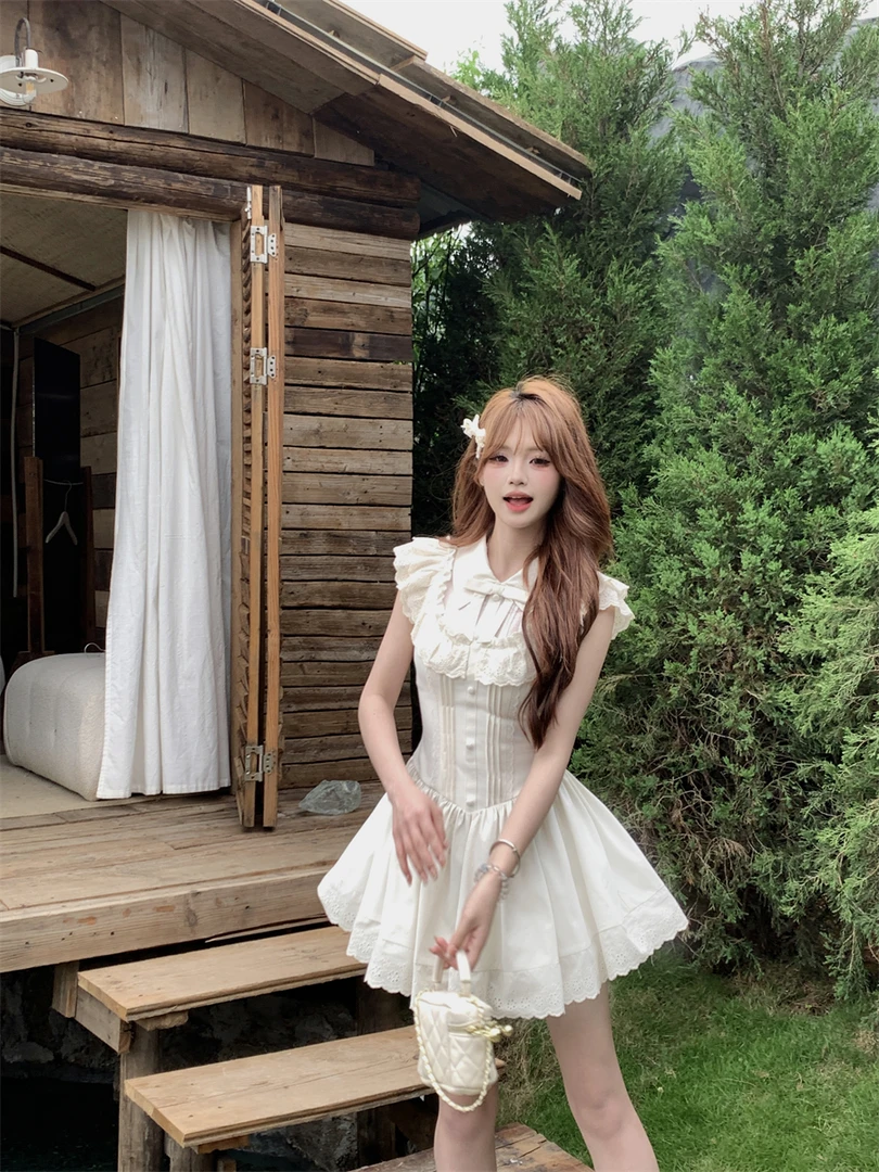越韩小鱼 白塔岛上 法式纯欲蕾丝拼接连衣裙显瘦夏季无袖蓬蓬裙女