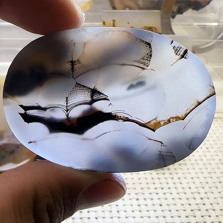 玛瑙/玉髓未镶嵌珠宝奇石