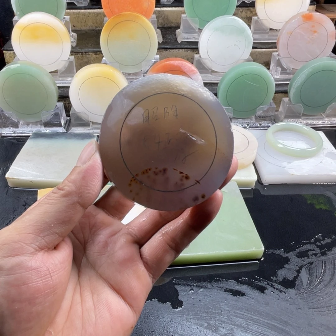 【闪购商品】定制玛瑙昭****店加工定制