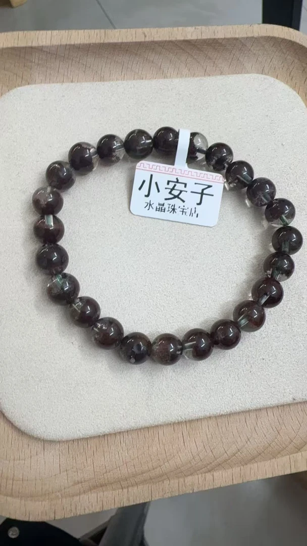 半盆红幽灵