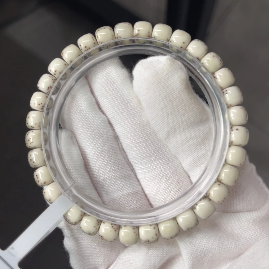 星月菩提吊坠7/6河豚半壁江山骨瓷白