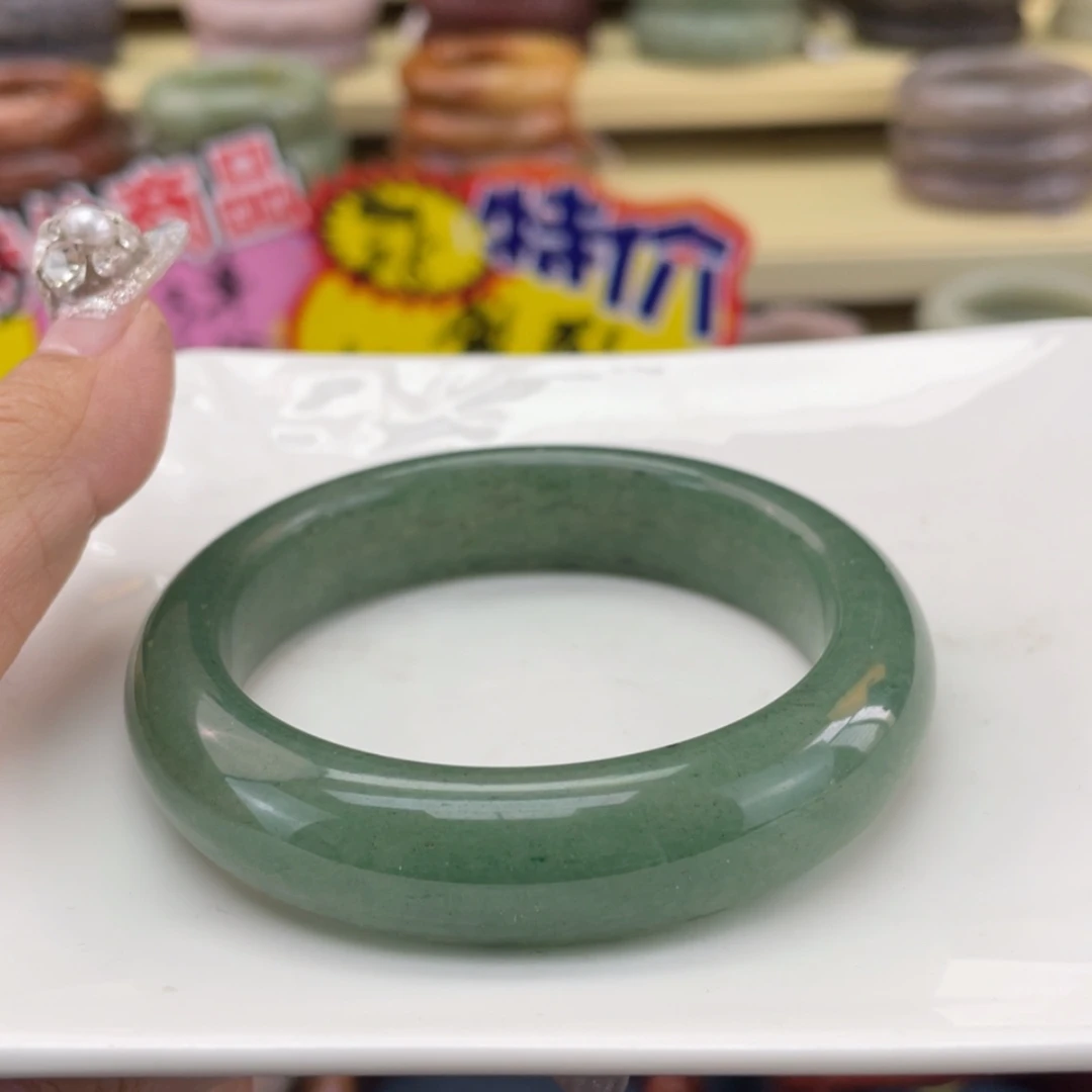 【闪购商品】石英质玉手镯未镶嵌红***鱼