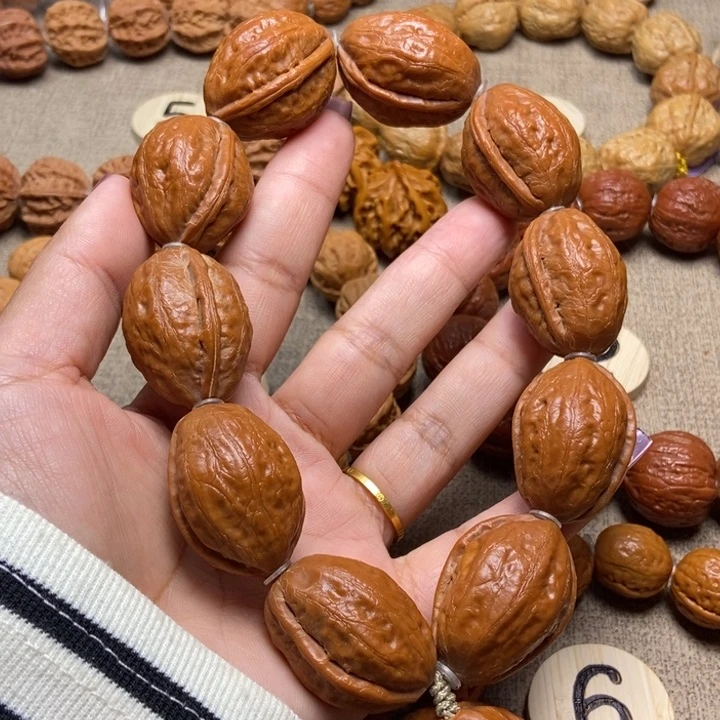 文玩核桃吊坠光头大枣