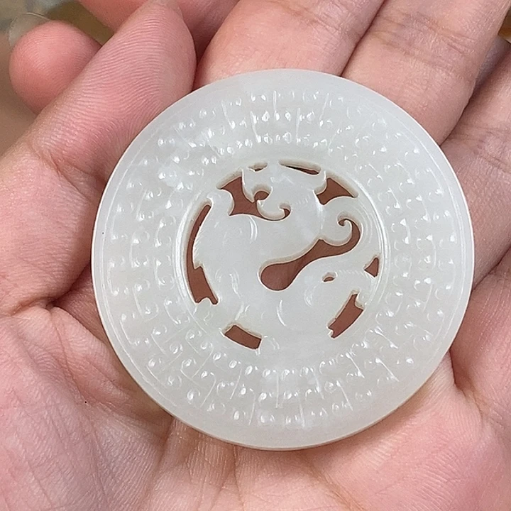 博***育和田玉未镶嵌挂件