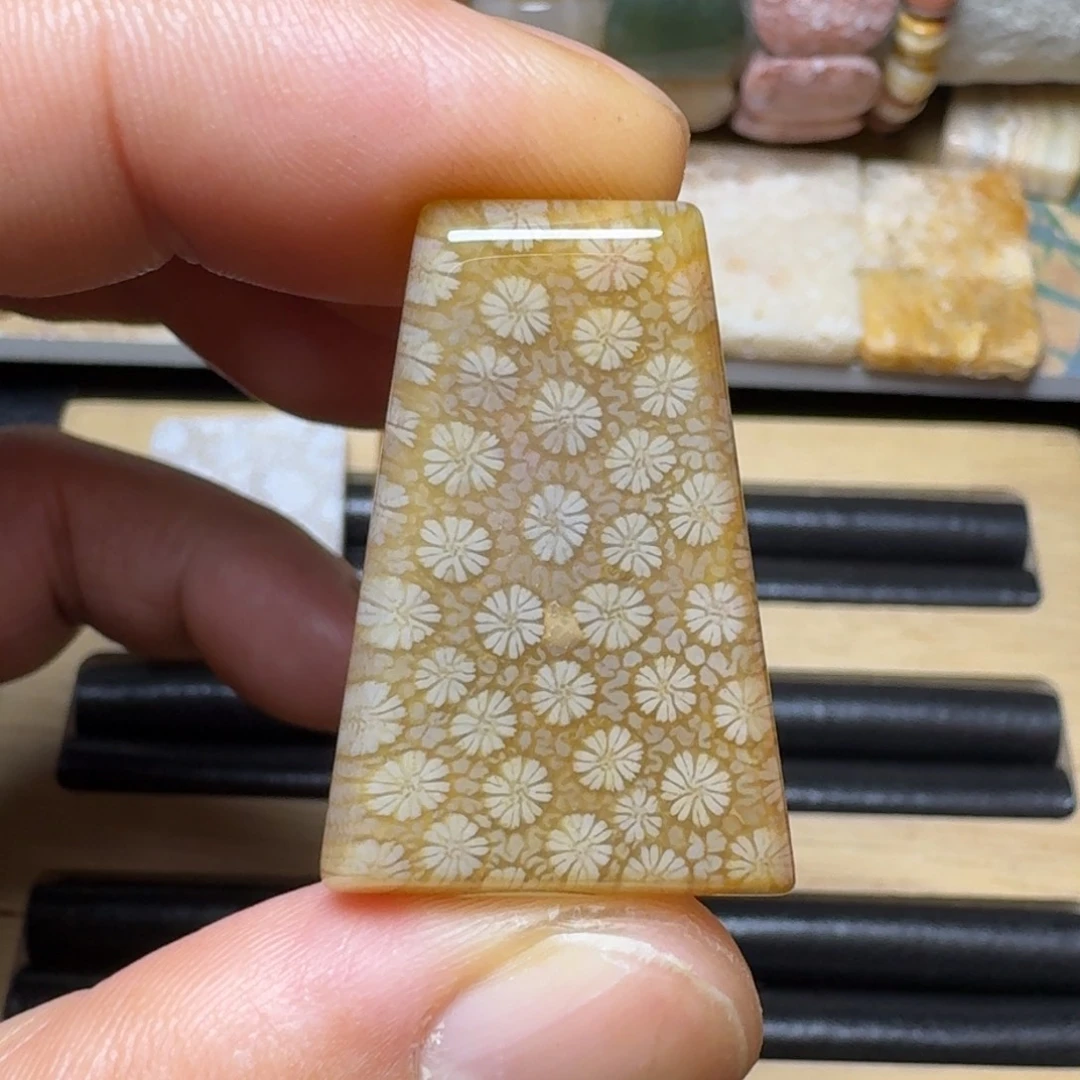 硅化玉纯天然色有机玉石保真色未镶嵌