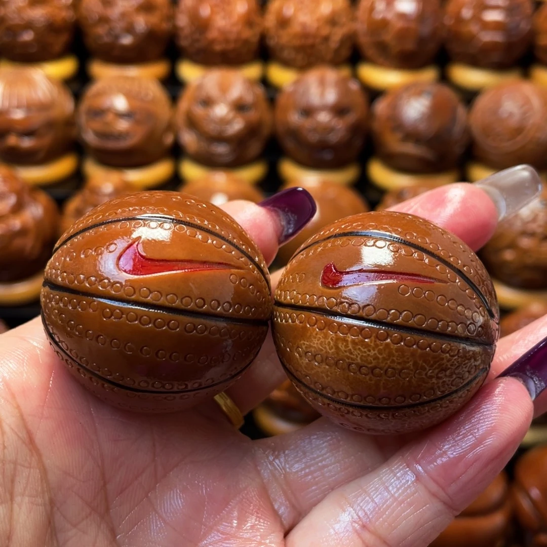 橄榄核把件橄榄球