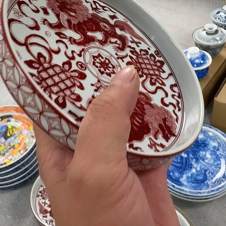 瓷片釉里红狮子大胡乘景德镇