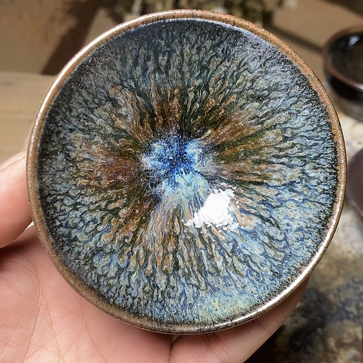 茶盏8.7健健康康快快乐乐咯