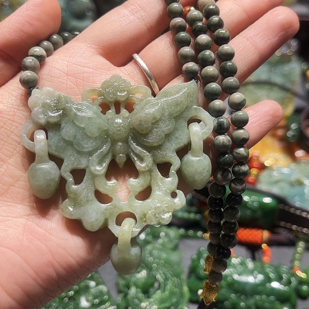 岫玉未镶嵌毛衣链