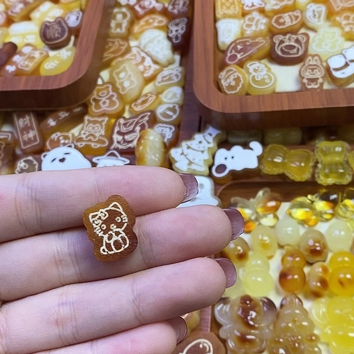 琥珀未镶嵌珠宝奇石原皮