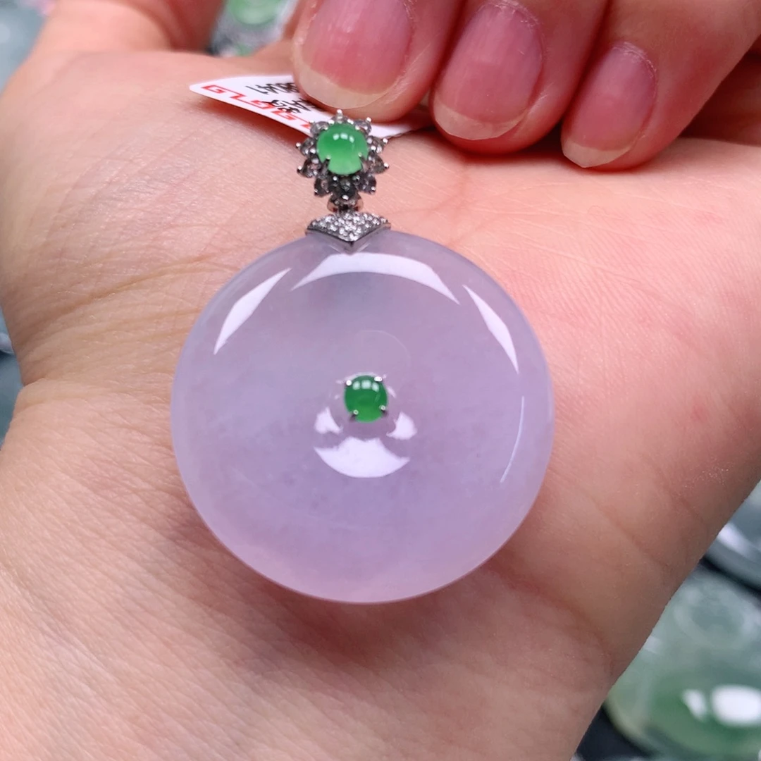 翡翠18K金镶嵌颈饰天然翡翠