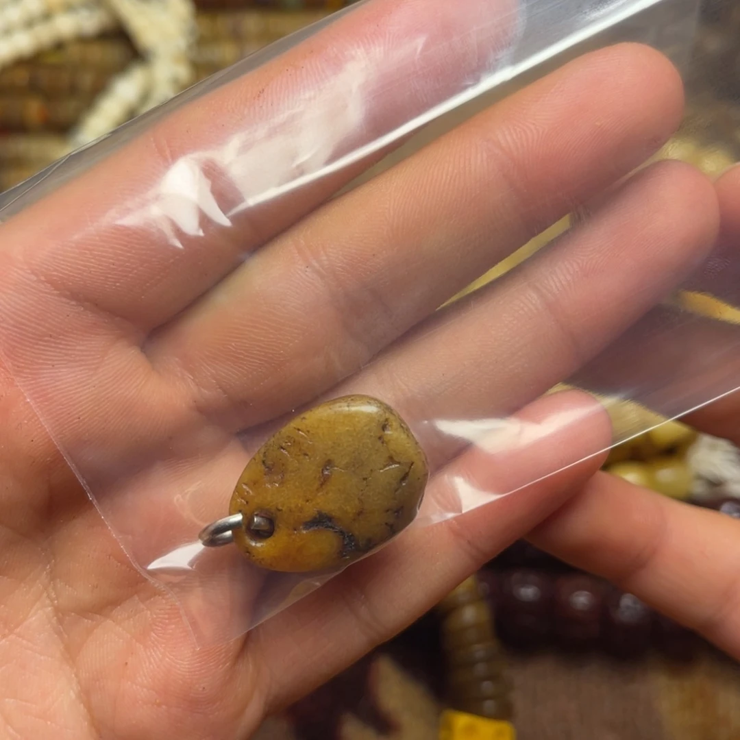 大***特大叶紫檀（黑酸枝木类）