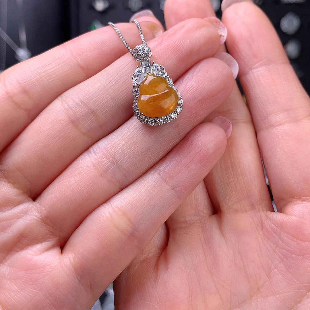 颈饰银S925镶嵌翡翠11111111