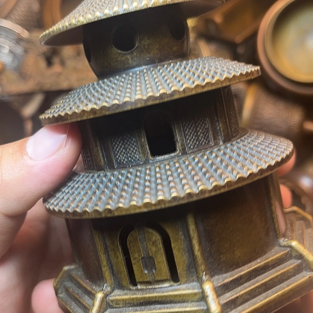 精美铜器工艺品等