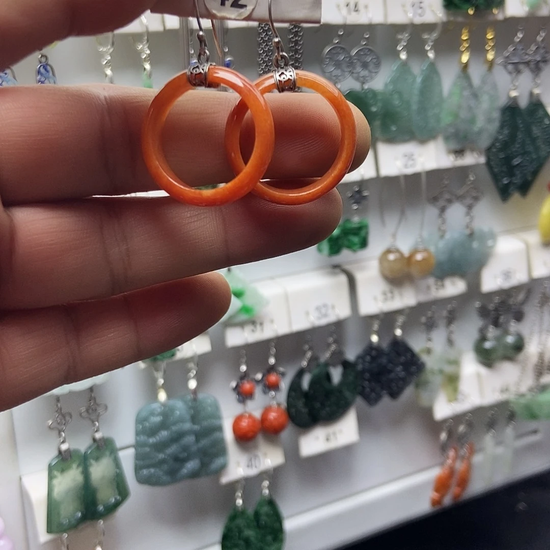 翡翠银S925镶嵌耳饰品质珠宝