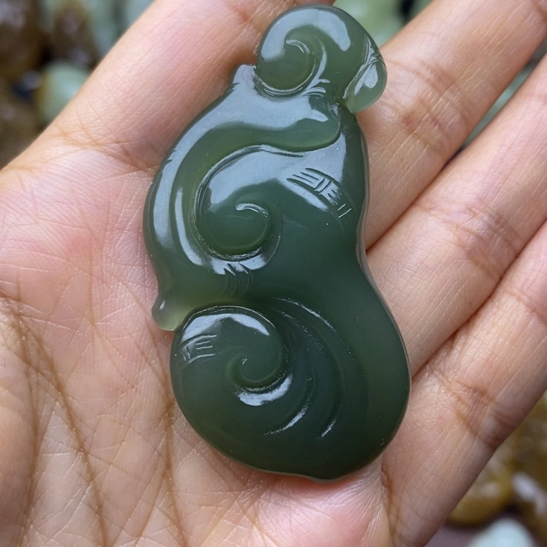 项链未镶嵌和田玉（糖玉）